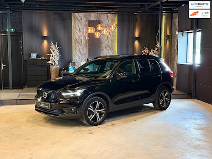 Volvo XC40 0
