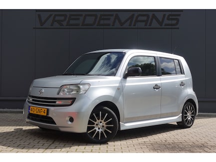 Daihatsu Materia 0