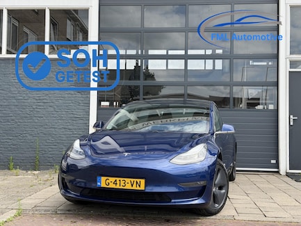 Tesla Model 3 0