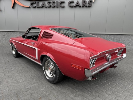 Ford Mustang 0