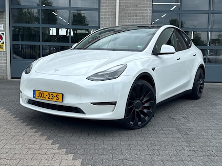 Tesla Model Y 0