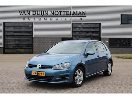 Volkswagen Golf 0