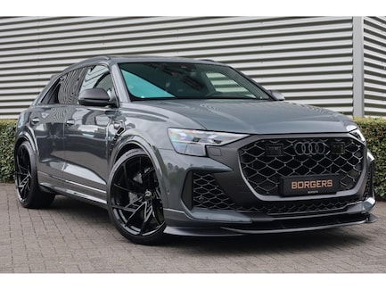 Audi RS Q8 0