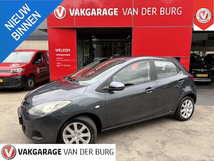 Mazda 2 0