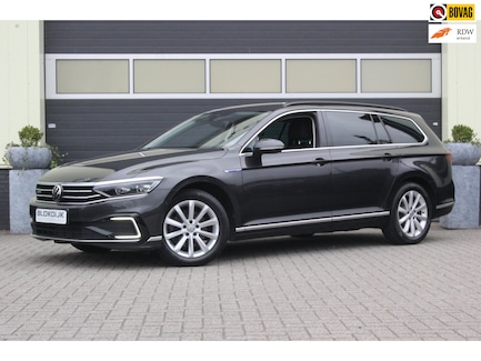 Volkswagen Passat 0