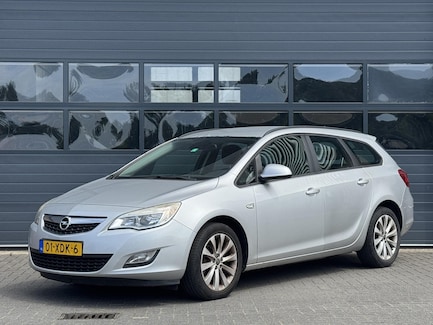 Opel Astra 0