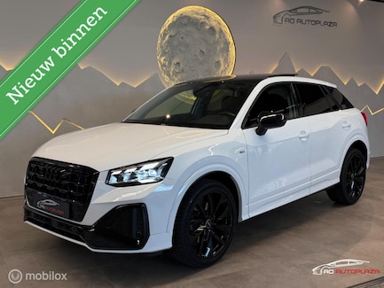 Audi Q2 0