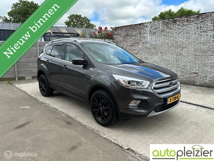 Ford Kuga 0