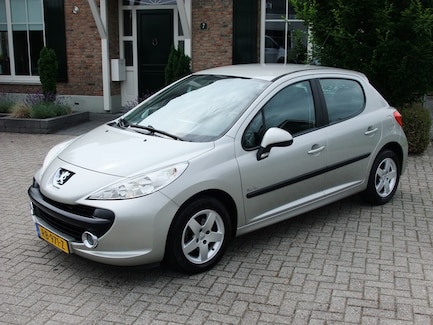 Peugeot 207 0