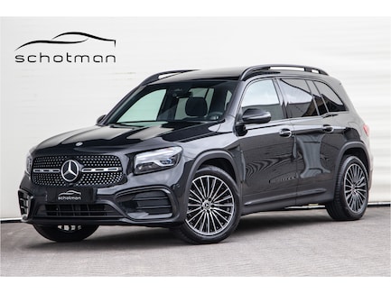 Mercedes-Benz GLB 0