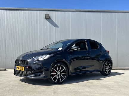 Toyota Yaris 0