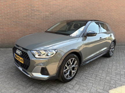 Audi A1 citycarver 0