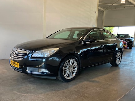 Opel Insignia 0