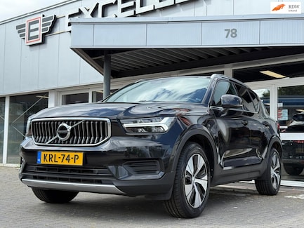 Volvo XC40 0