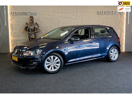 Volkswagen Golf 0