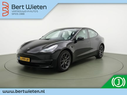 Tesla Model 3 0