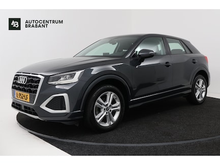 Audi Q2 0