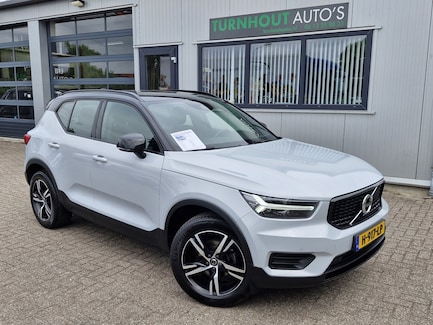 Volvo XC40 0