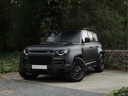 Land Rover Defender 0
