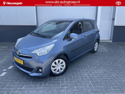 Toyota Verso-S 0