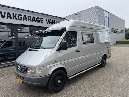 Mercedes-Benz Sprinter 0