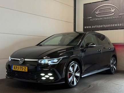 Volkswagen Golf 0