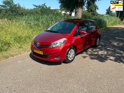 Toyota Yaris 0