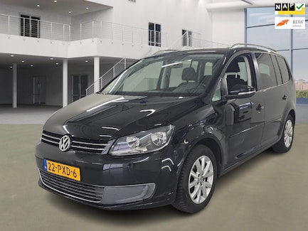 Volkswagen Touran 0