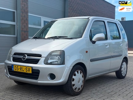 Opel Agila 0