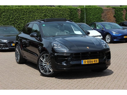 Porsche Macan 0