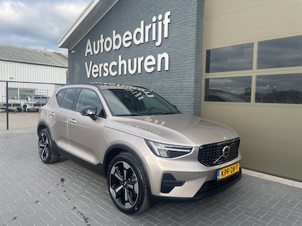 Volvo XC40 0