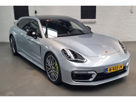 Porsche Panamera 0