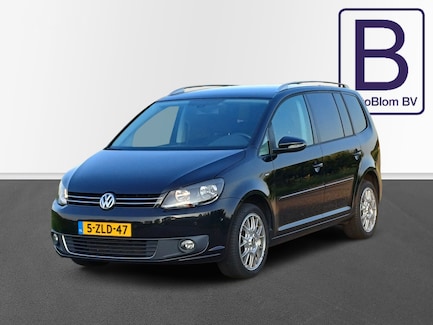 Volkswagen Touran 0