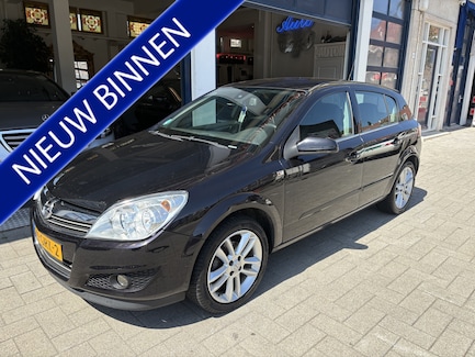 Opel Astra 0