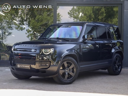 Land Rover Defender 0