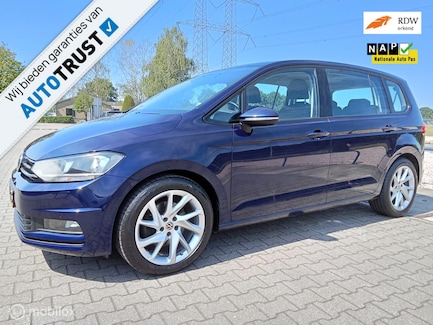 Volkswagen Touran 0