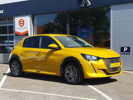 Peugeot e-208 0