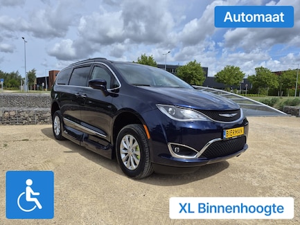 Chrysler Pacifica 0