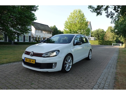 Volkswagen Golf 0