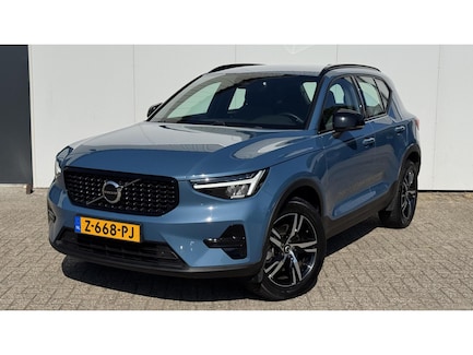 Volvo XC40 0