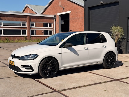 Volkswagen Golf 0