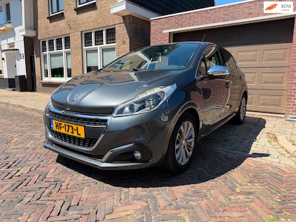 Peugeot 208 0