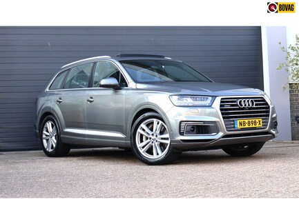 Audi Q7 0