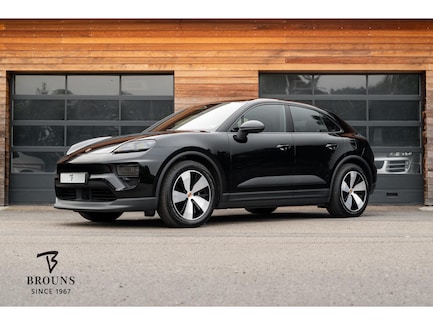Porsche Macan 0