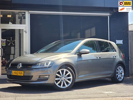 Volkswagen Golf 0