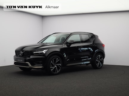 Volvo XC40 0