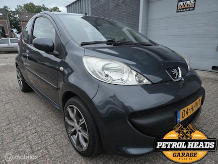 Peugeot 107 0