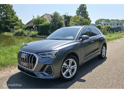 Audi Q3 0