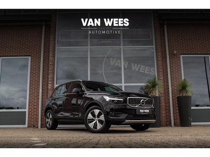 Volvo XC40 0
