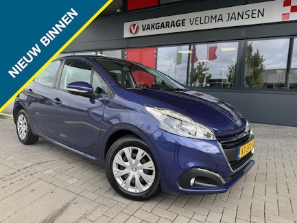 Peugeot 208 0
